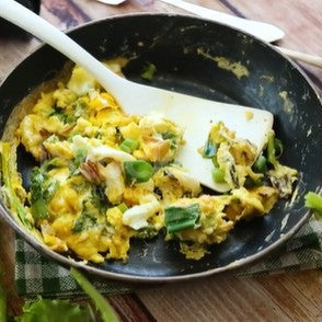 Veggie Herb Egg Scramble